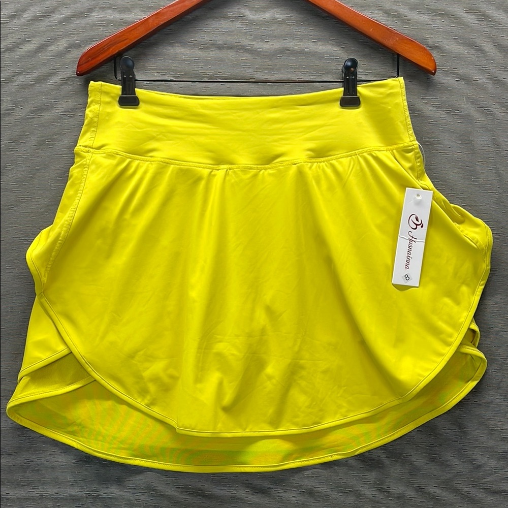 Vibrant Yellow Athletic Skorts with Elastic Waistband